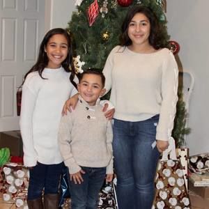 Meet your Posher, Adán